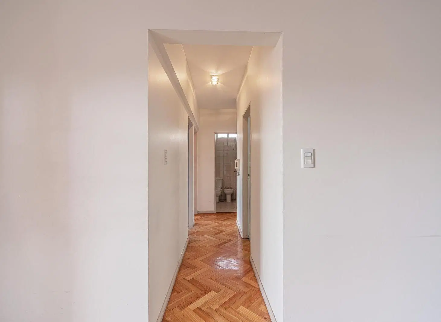 Venta departamento 4 ambientes Almagro con cochera 2