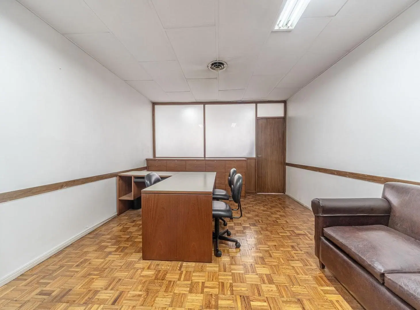 VENTA OFICINA MICROCENTRO SAN NICOLAS 3