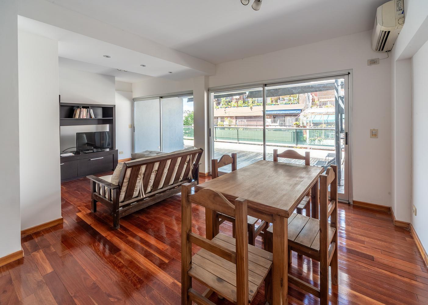 Venta Departamento 2 ambientes Belgrano, con terraza propia