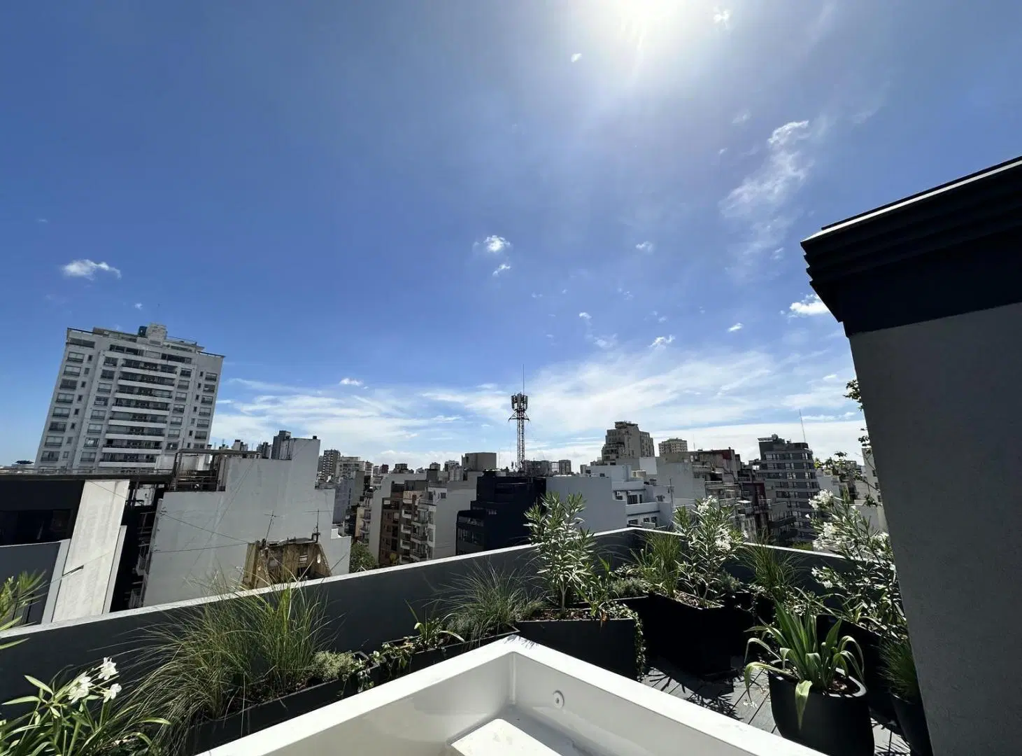 Venta departamento monoambiente con balcon en Palermo 3