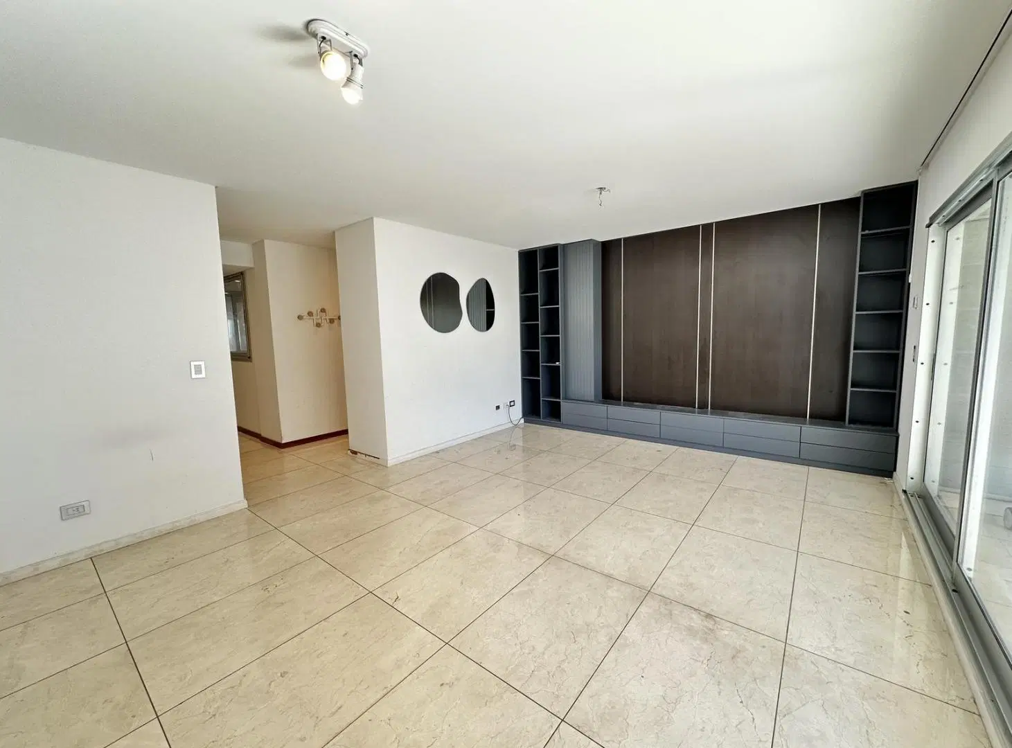 Venta Departamento 4 ambientes Belgrano con balcón aterrazado y parrilla. 5