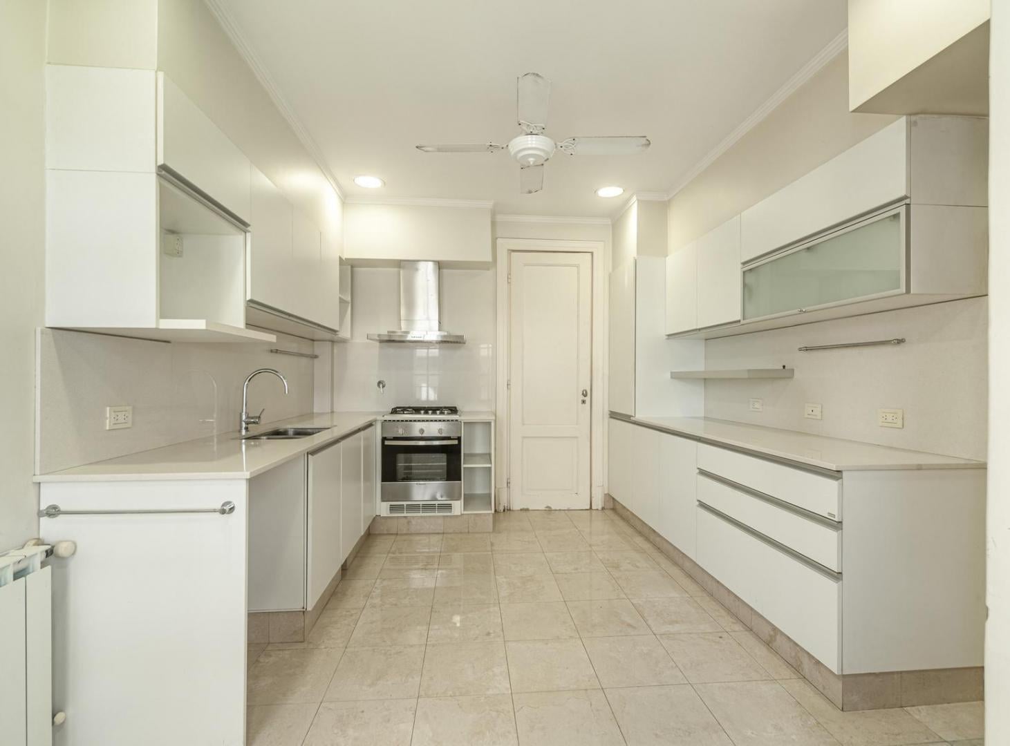Foto de VENTA DEPARTAMENTO 4 AMBIENTES RECOLETA, imagen 2