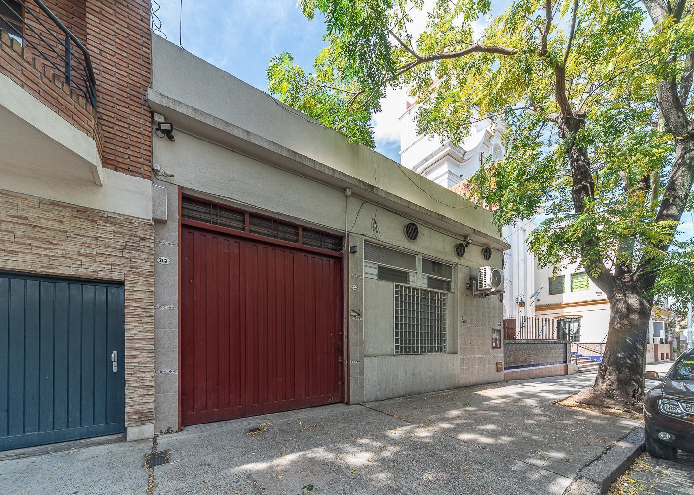 Foto de VENTA IMPORTANTE INMUEBLE INDUSTRIAL / COMERCIAL EN VENTA – ZONA, imagen 2