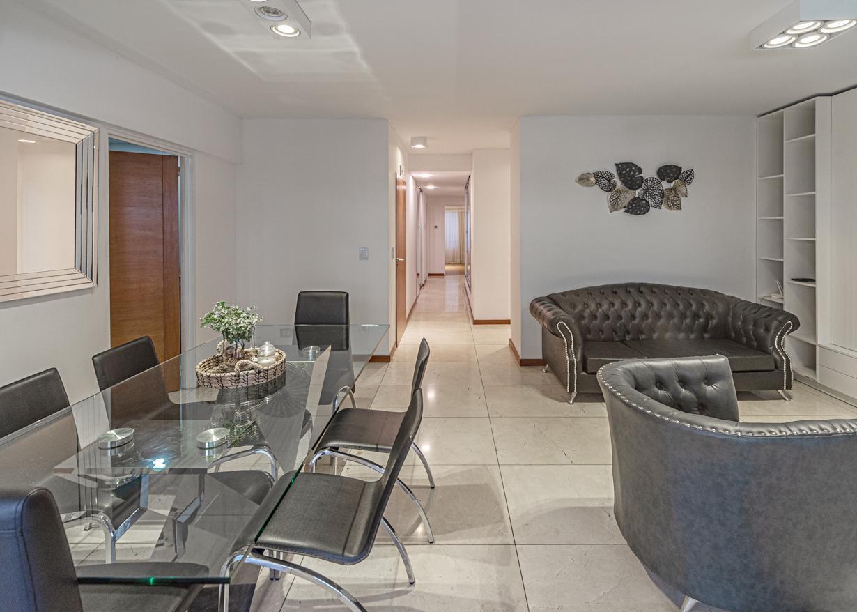 Foto de Venta Departamento 4 ambientes Belgrano con balcón aterrazado con, imagen 4