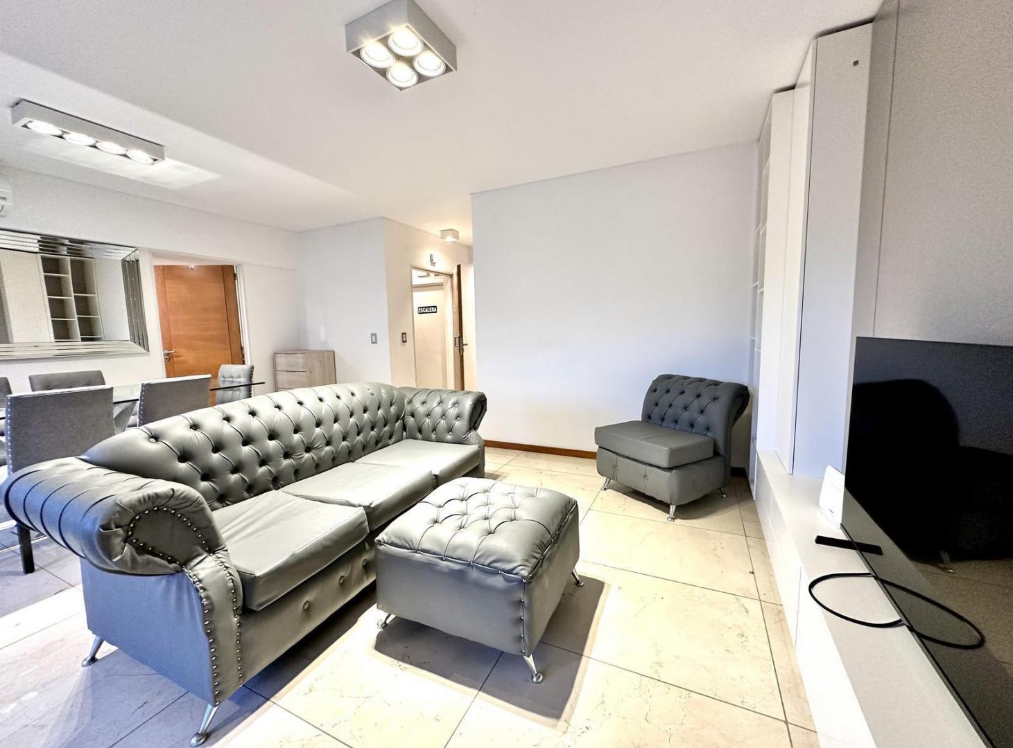 Foto de Venta Departamento 4 ambientes balcón aterrazado y parrilla., imagen 5