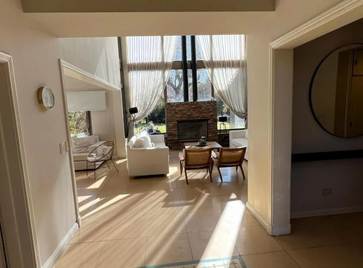 Casa en ALQUILER ANUAL en Talar del Lago 1 3