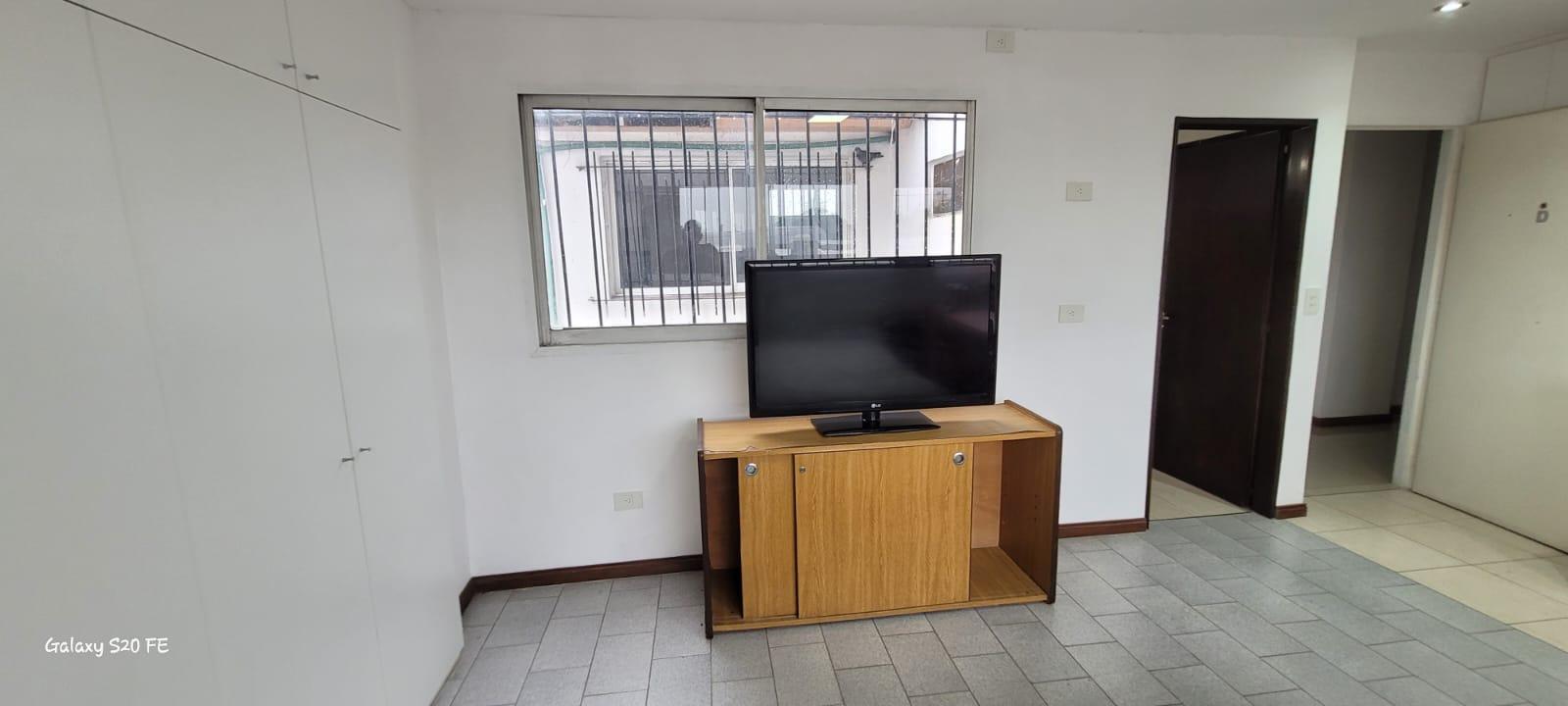 Foto de Alquiler departamento monoambiente semi amoblado en San Fernando, imagen 3