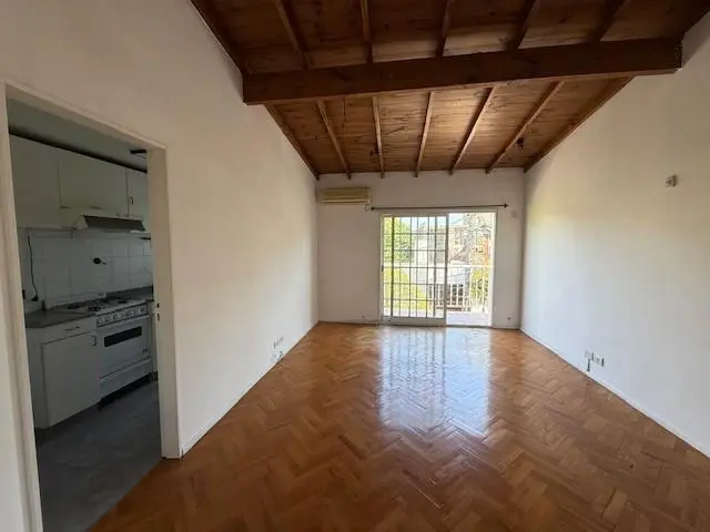 Departamento 2 amb c/cochera al fente en San Isidro 2