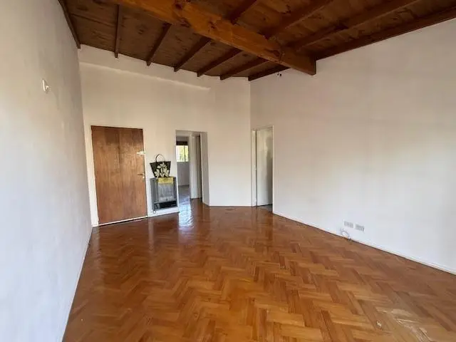 Departamento 2 amb c/cochera al fente en San Isidro 4