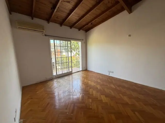 Departamento 2 amb c/cochera al fente en San Isidro 3