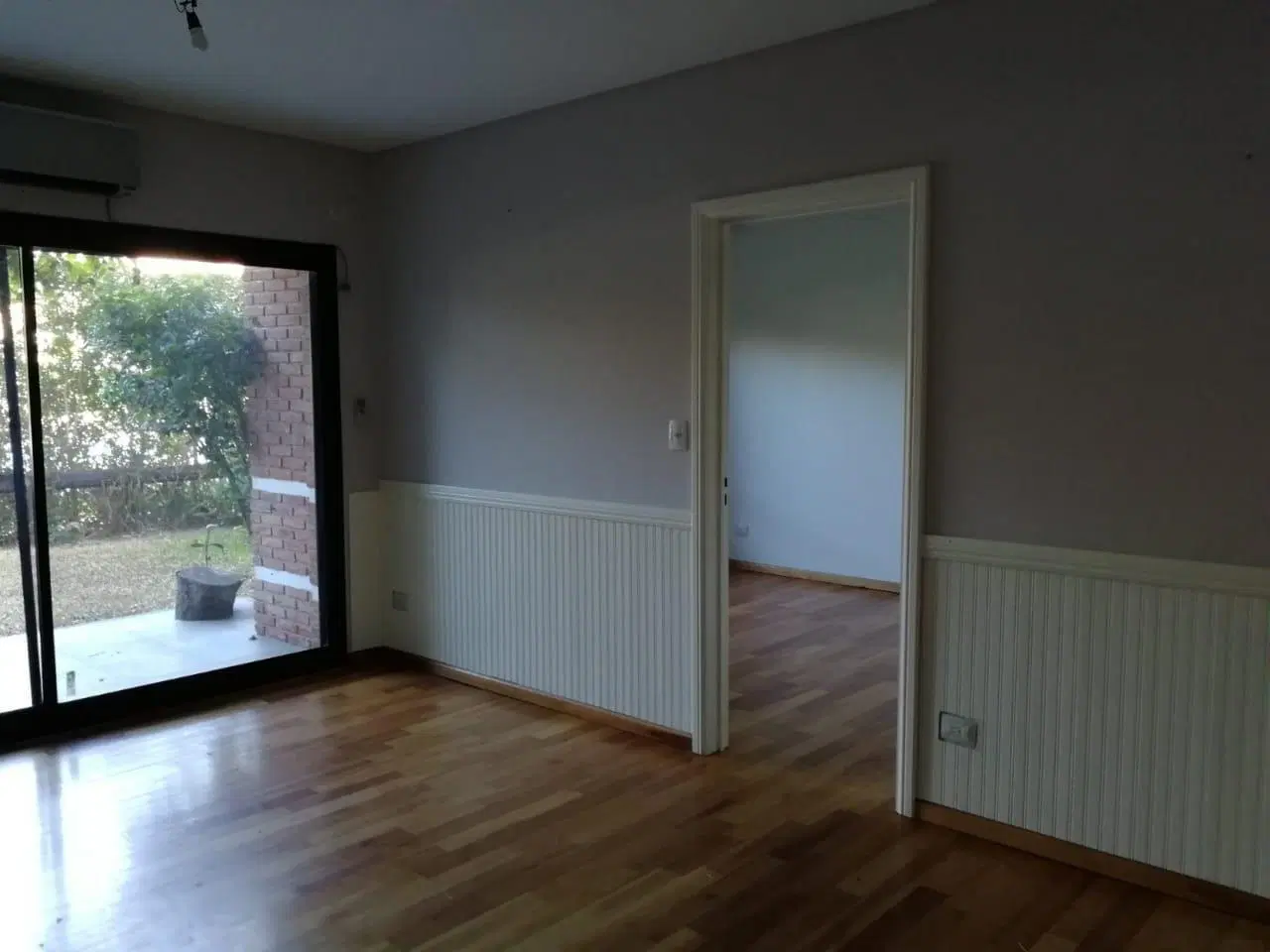 Alquiler departamento 2 ambientes con jardin propio en complejo Solares de San Isidro 5
