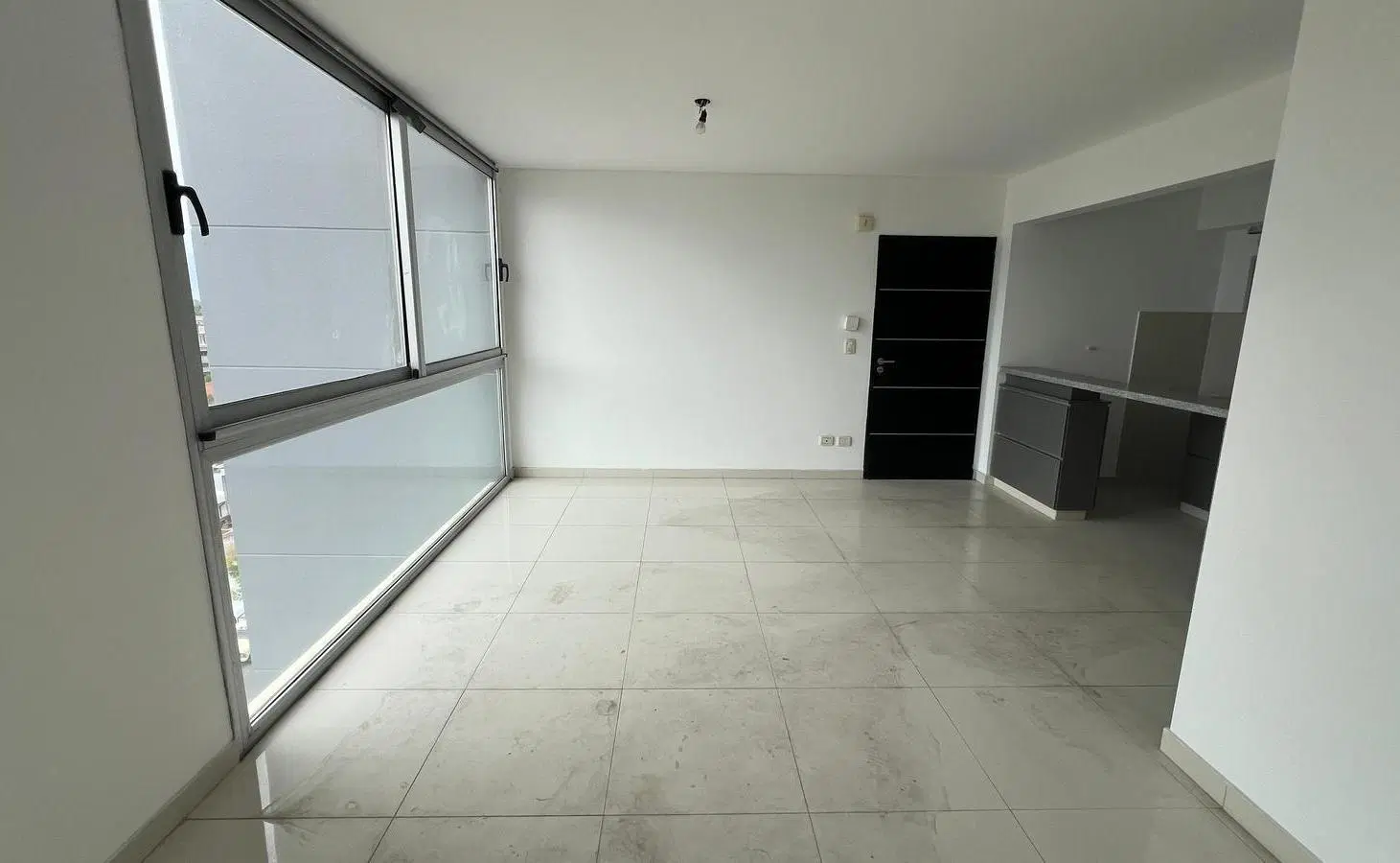 Alquiler dep 2 ambientes con full amenities en Haedo a 2 cuadras de la estacion 5
