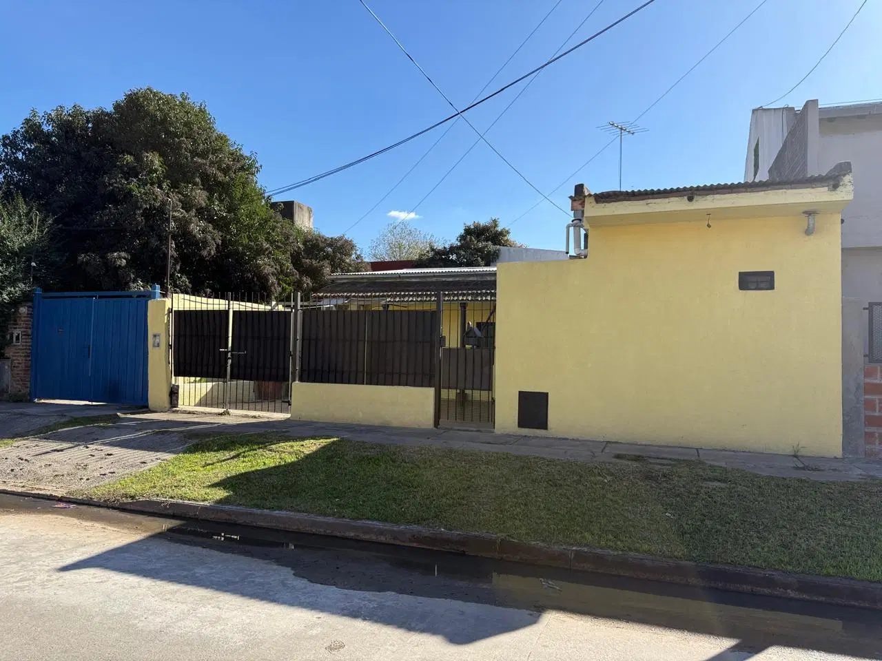 Casa en Villa de Mayo 5