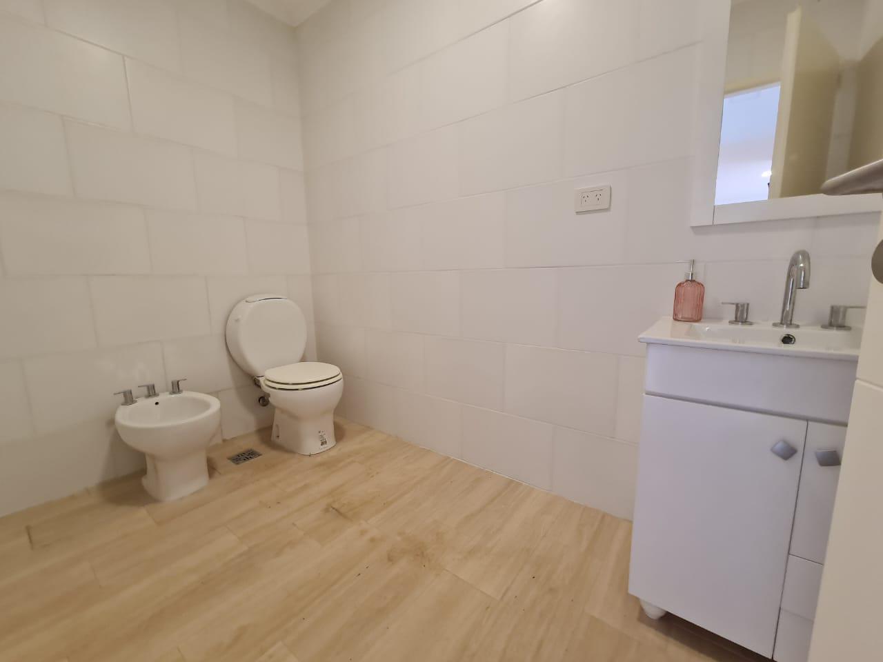 Foto de Alquiler Departamento de 3 ambientes c/cochera y amenities en complejo, imagen 4