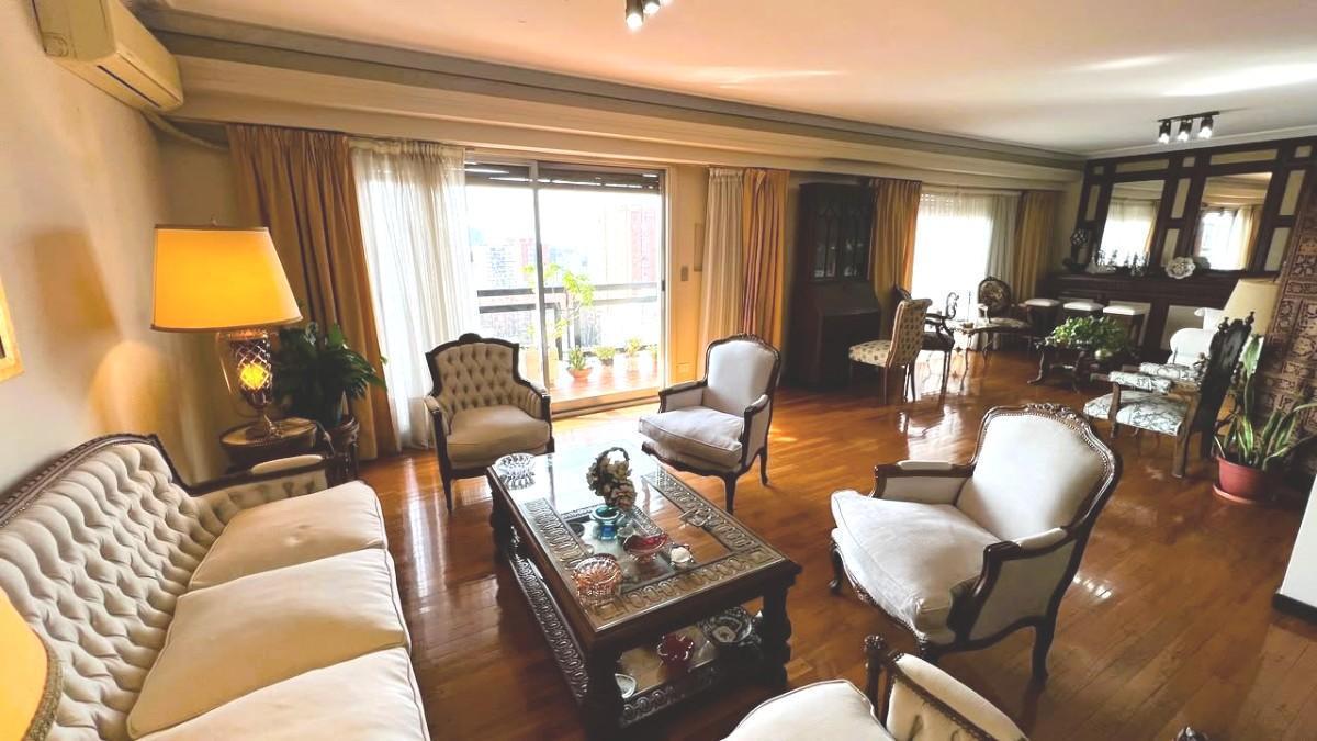 Foto de Estupendo Departamento 5 ambientes en venta en Belgrano C - piso alto!, imagen 1