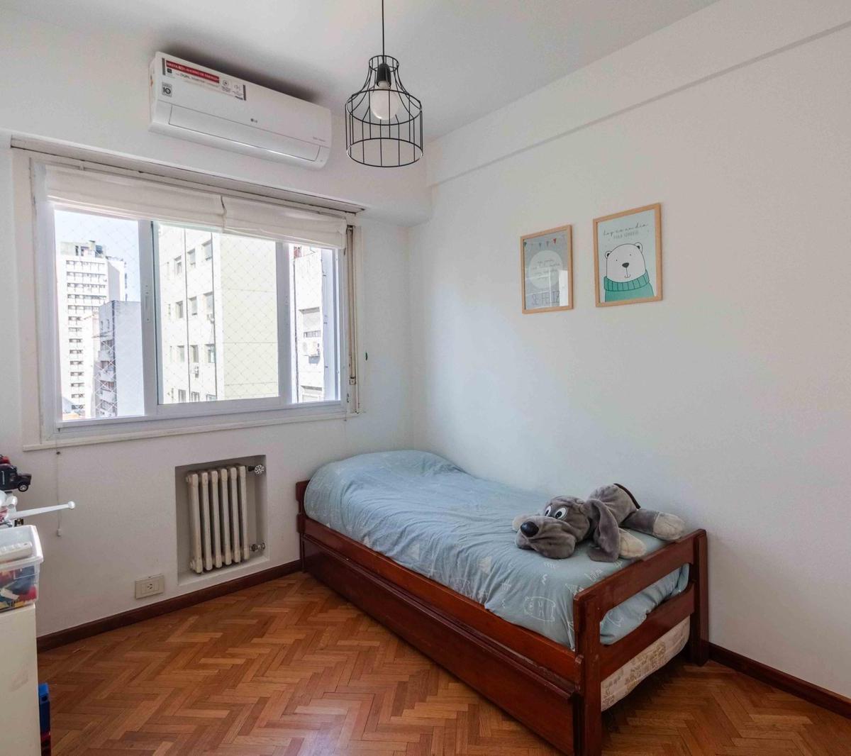 3 Dorm. en Venta en Belgrano. Cochera Movil, Excelente Estado, Super Luminoso 2
