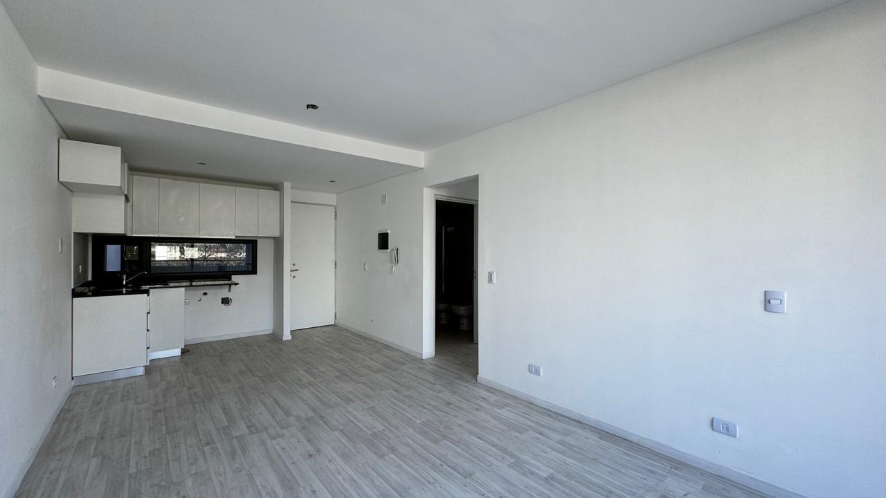 Venta departamento 2 ambientes en Villa Urquiza. Corredor Donado-Holmberg