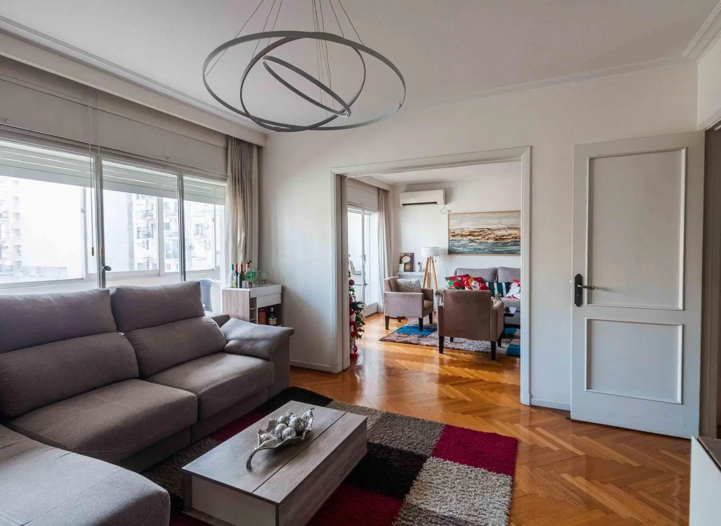 Amplio departamento en alquiler de 6 ambientes con cochera | Recoleta 2