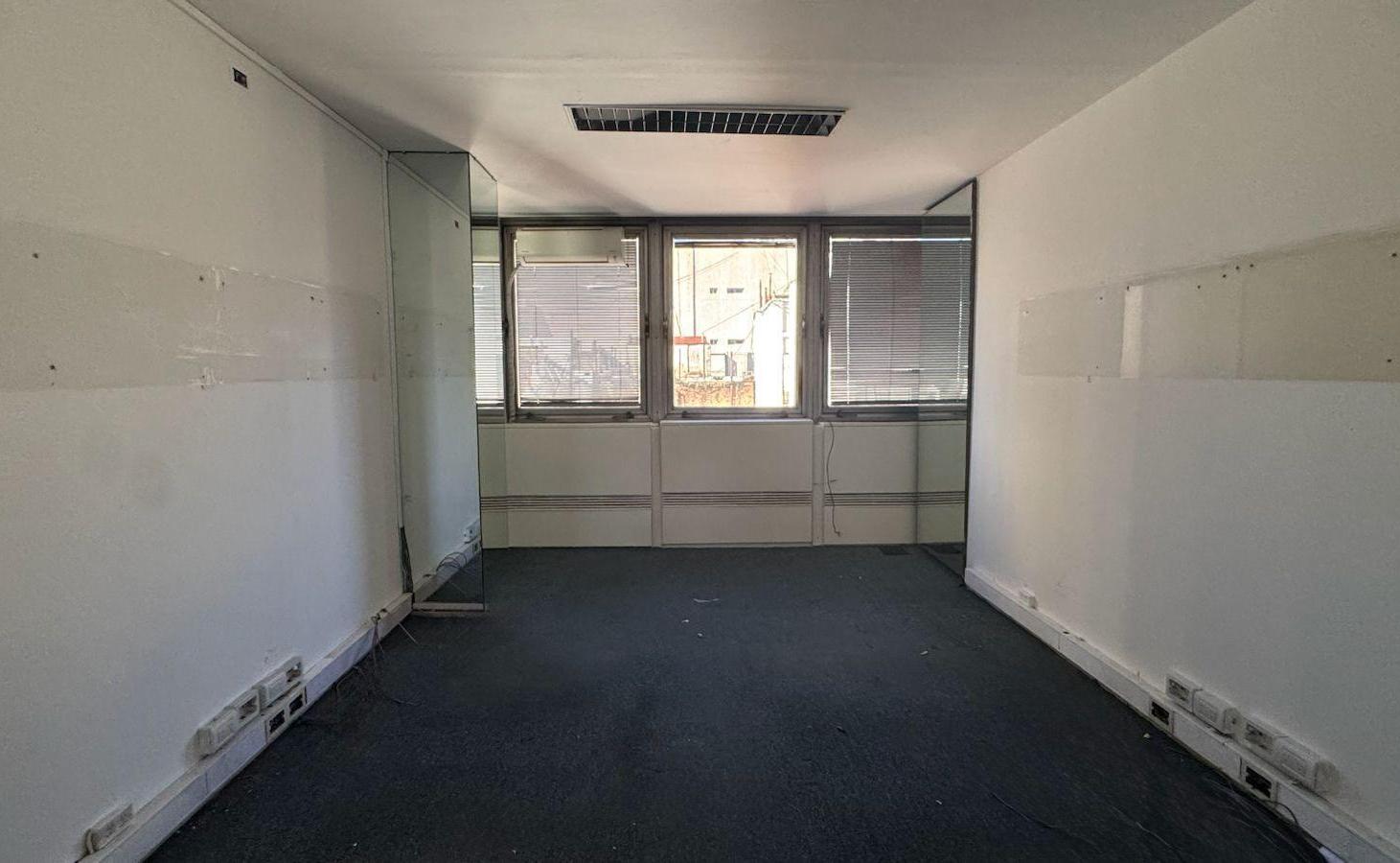 Foto de Oficina en venta en Piedras 77 | 250 m² | 2 cocheras | Monserrat, imagen 4