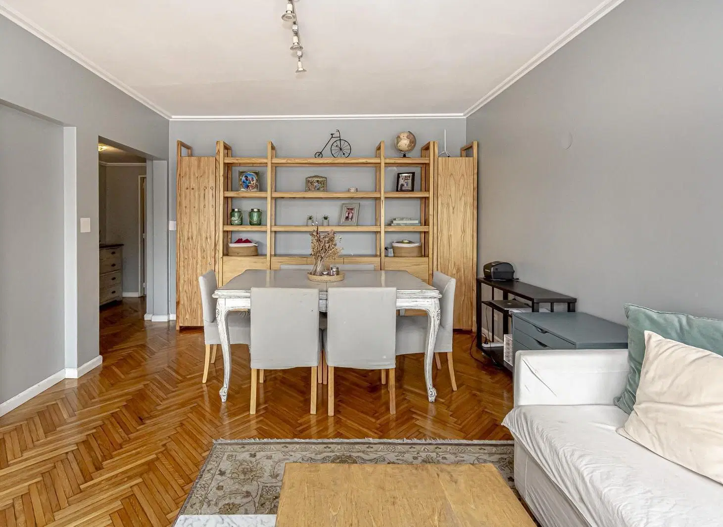 Semipiso en venta de 3 dormitorios racionalista en esquina – Recoleta 4