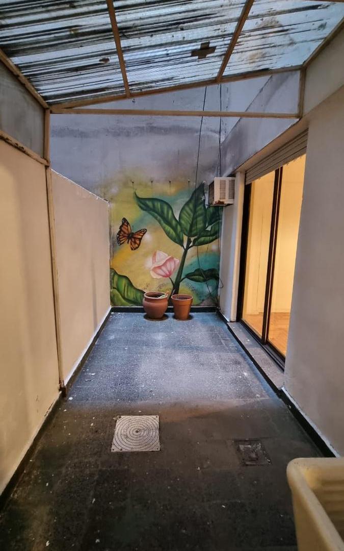 Foto de Planta Baja en venta de 3 Ambientes con Patio - Recoleta, imagen 1