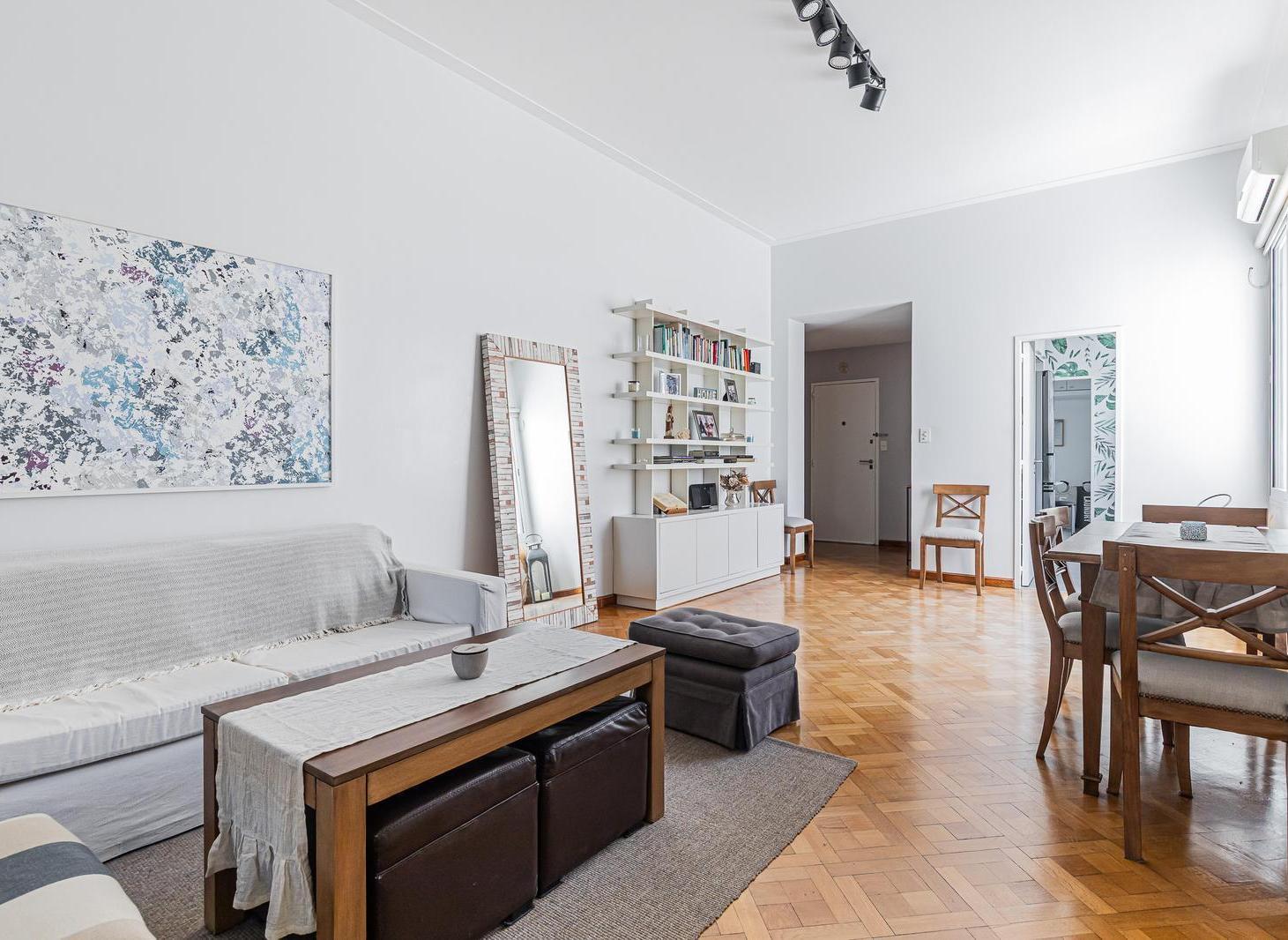 Foto de Venta 2 dormitorios. Opción 3er dormitorio. Luz en todos los ambientes, imagen 3