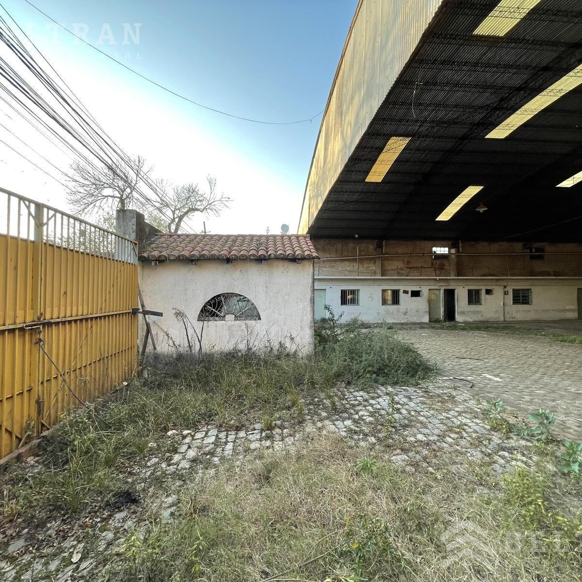 Galpón en España y Hospitales 2