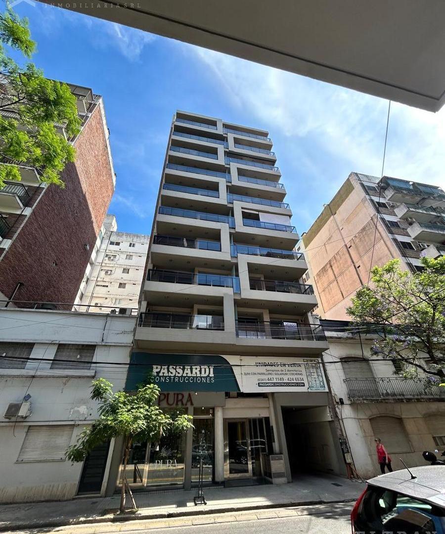 Departamento 2 dormitorios Zona centro con. Parrilleros, Solarium, cochera