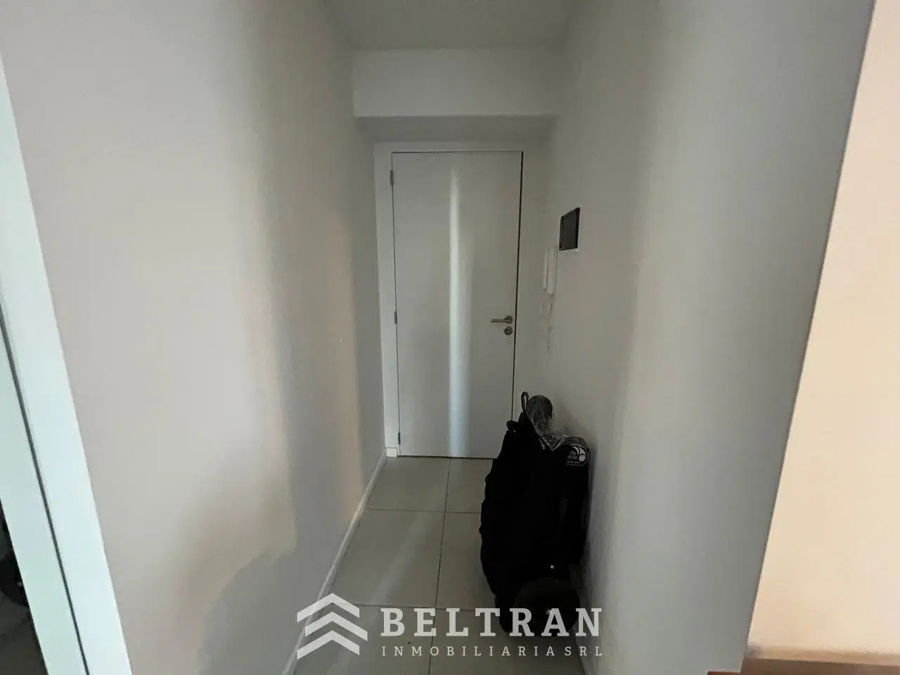LATERAL. ORIENTACIÓN SUR. 8