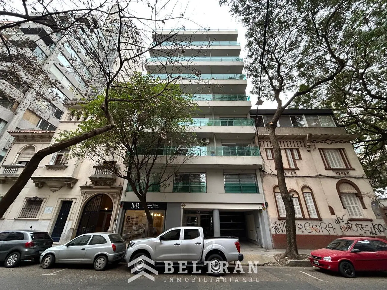 Departamento monoambiente en Centro 5