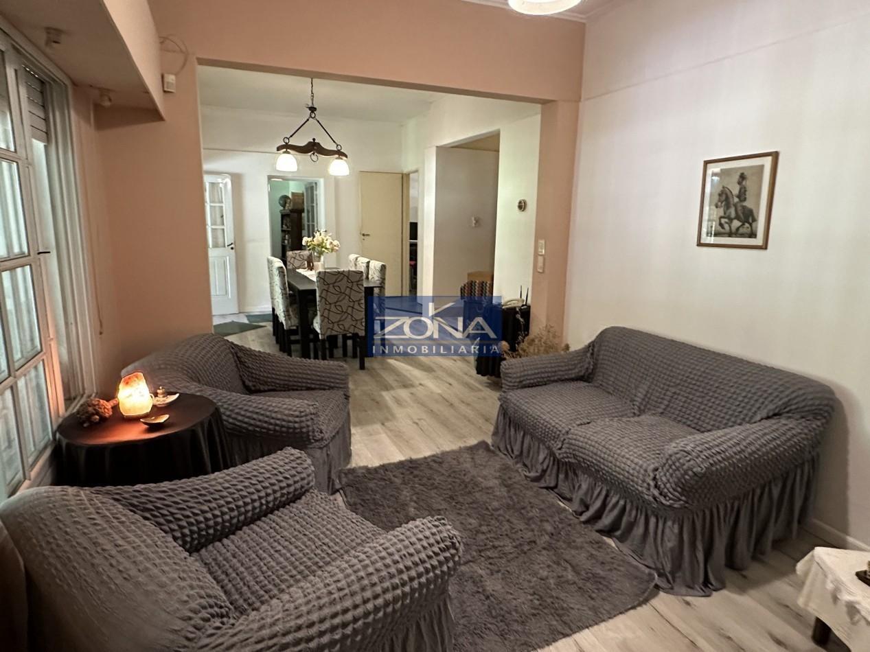 Venta casa 3 dormitorios con gran parque forestado
