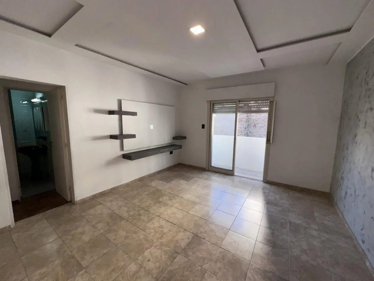 Venta departamento 2 dormitorios en Pichincha 1