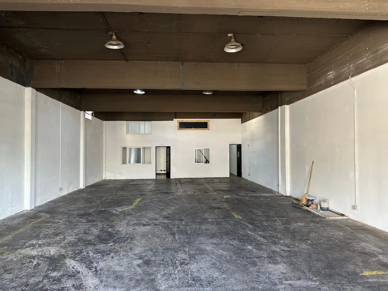 Alquiler Galpon - Local 200 m2 en Fisherton 3