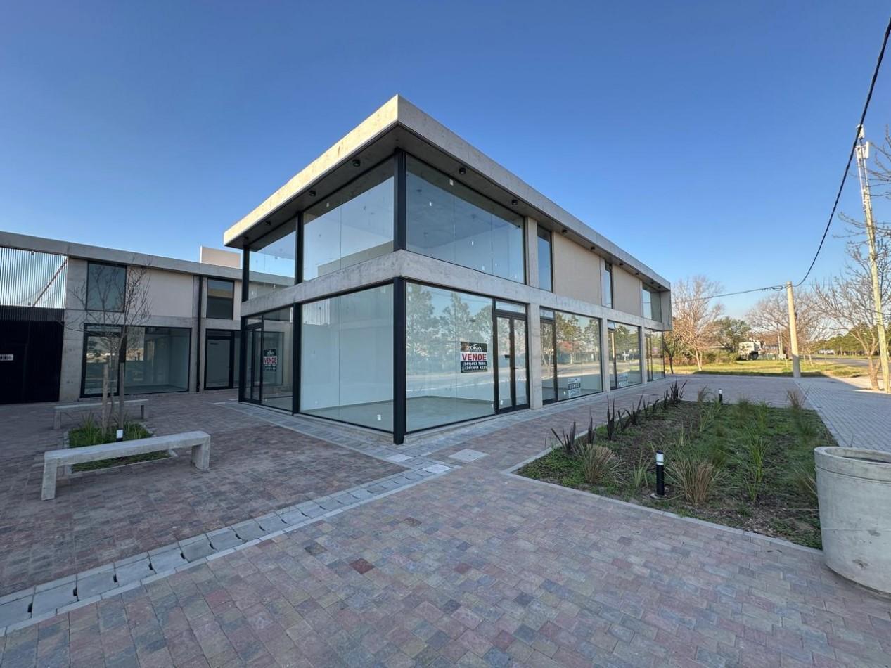 Foto de Alquiler Local Comercial Las Calandrias - Funes, imagen 3