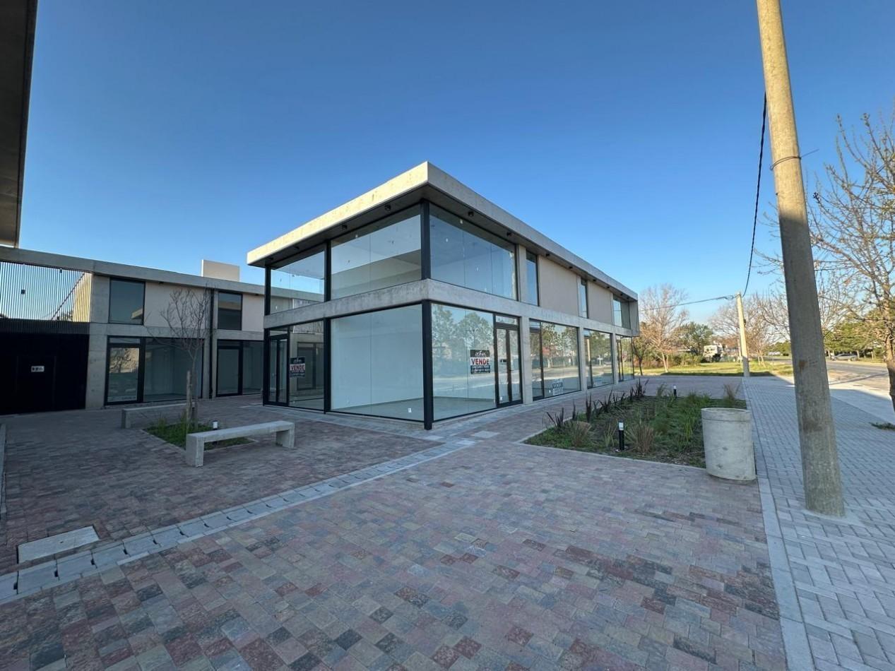Foto de Venta Local Comercial Las Calandrias - Funes, imagen 3