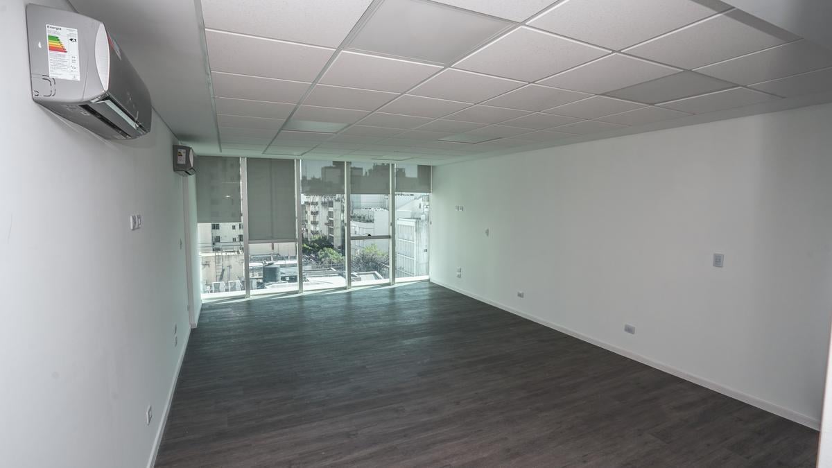 Foto de OFICINA PREMIUM VENTA CALIDAD CONSCTRUCTIVA CENTRO ROSARIO, imagen 3