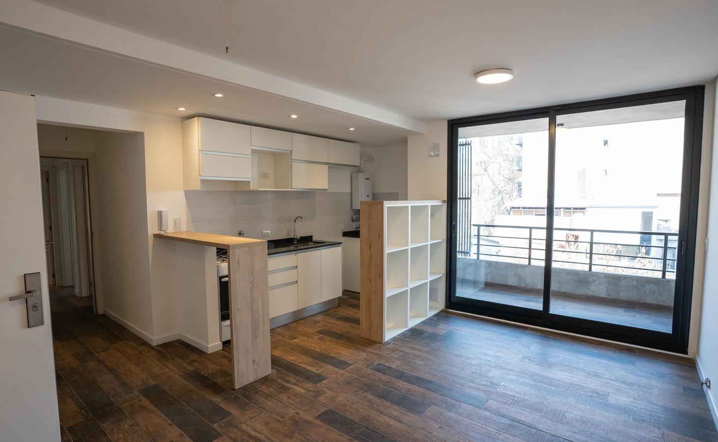 DEPARTAMENTO DE DOS DORMITORIOS VENTA PATIO EXCLUSIVO REP. DE LA SEXTA ROSARIO