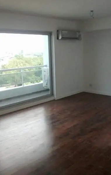Departamento de un dormitorio con cochera en torre exclusiva de Puerto Norte. 2
