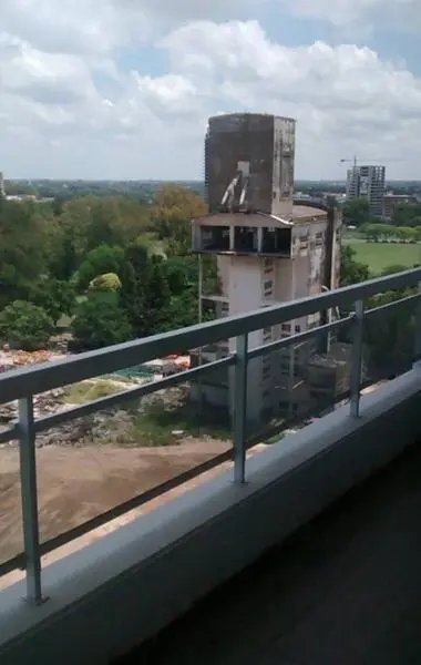 Departamento de un dormitorio con cochera en torre exclusiva de Puerto Norte. 8