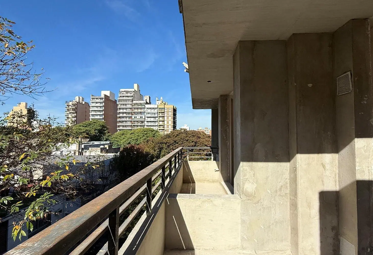 MONOAMBIENTE PREMIUM VENTA SOLARIUM Y PARRILLERO MARTIN ROSARIO 4