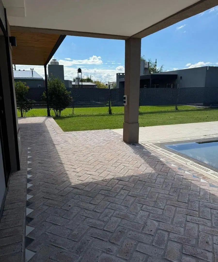 CASA DE FIN DE SEMANA VENTA PILETA Y PARRILLERO BARRIO ABIERTO PUNTA CHACRA ROLDAN 5