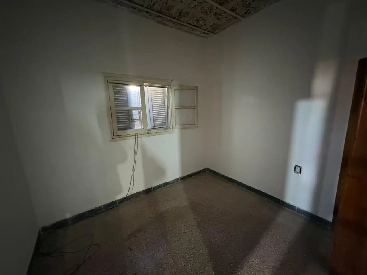 CASA DE 2 DORMITORIOS VENTA PATIO Y TERRAZA BARRIO SARMIENTO ROSARIO 4