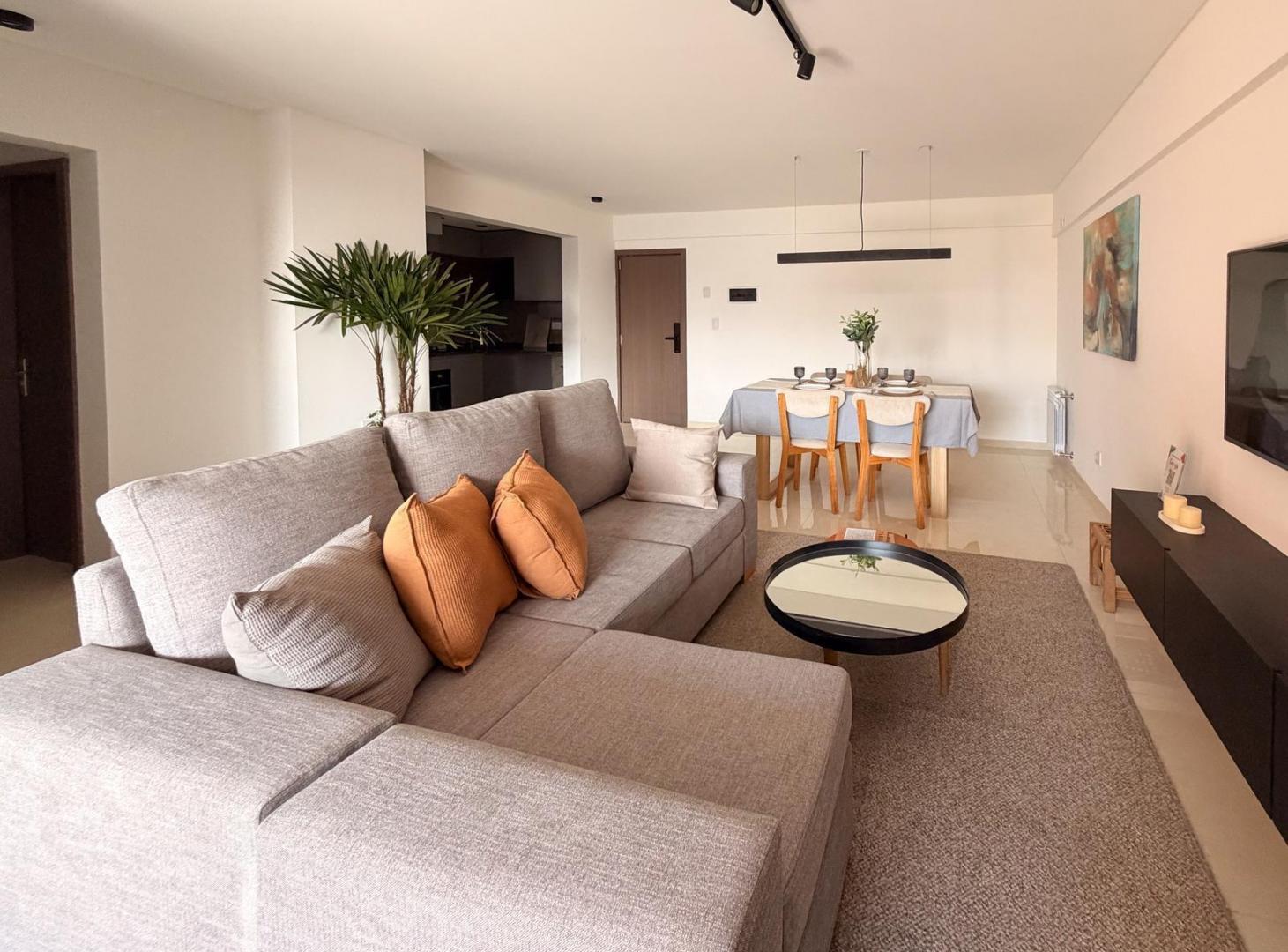 DEPARTAMENTO DE TRES DORMITORIOS VENTA TERRAZA Y PILETA EXCLUSIVA CENTRO ROSARIO