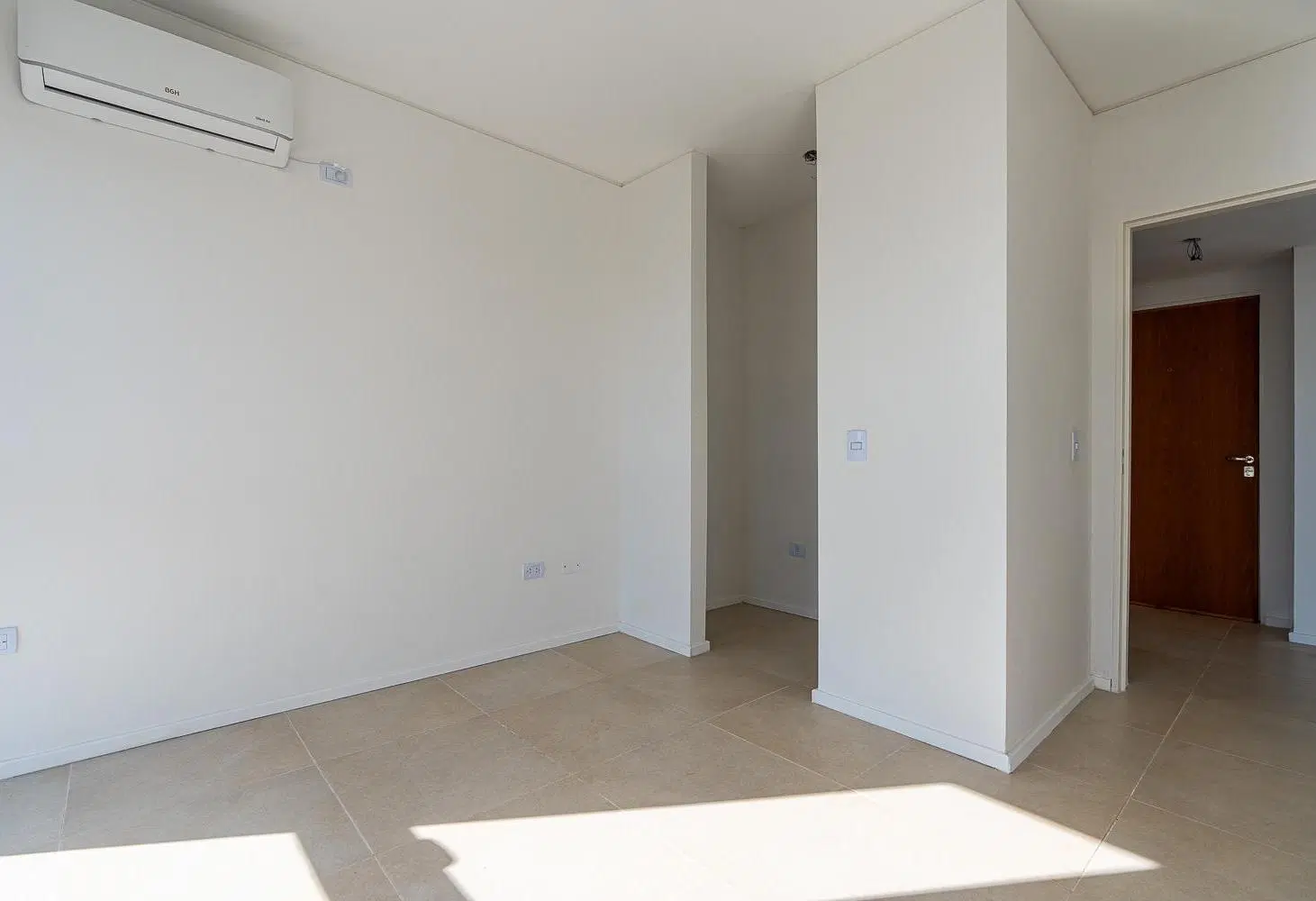 DEPARTAMENTO PREMIUM DE 1 DORMITORIO VENTA SEGURIDAD 24HS PUERTO NORTE ROSARIO 3