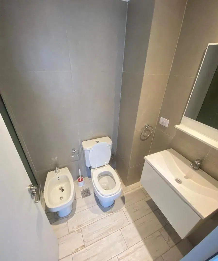 MODERNO MONOAMBIENTE  CON BALCON Y AMENITIES EN CALLE PELLEGRINI- ROSARIO 4