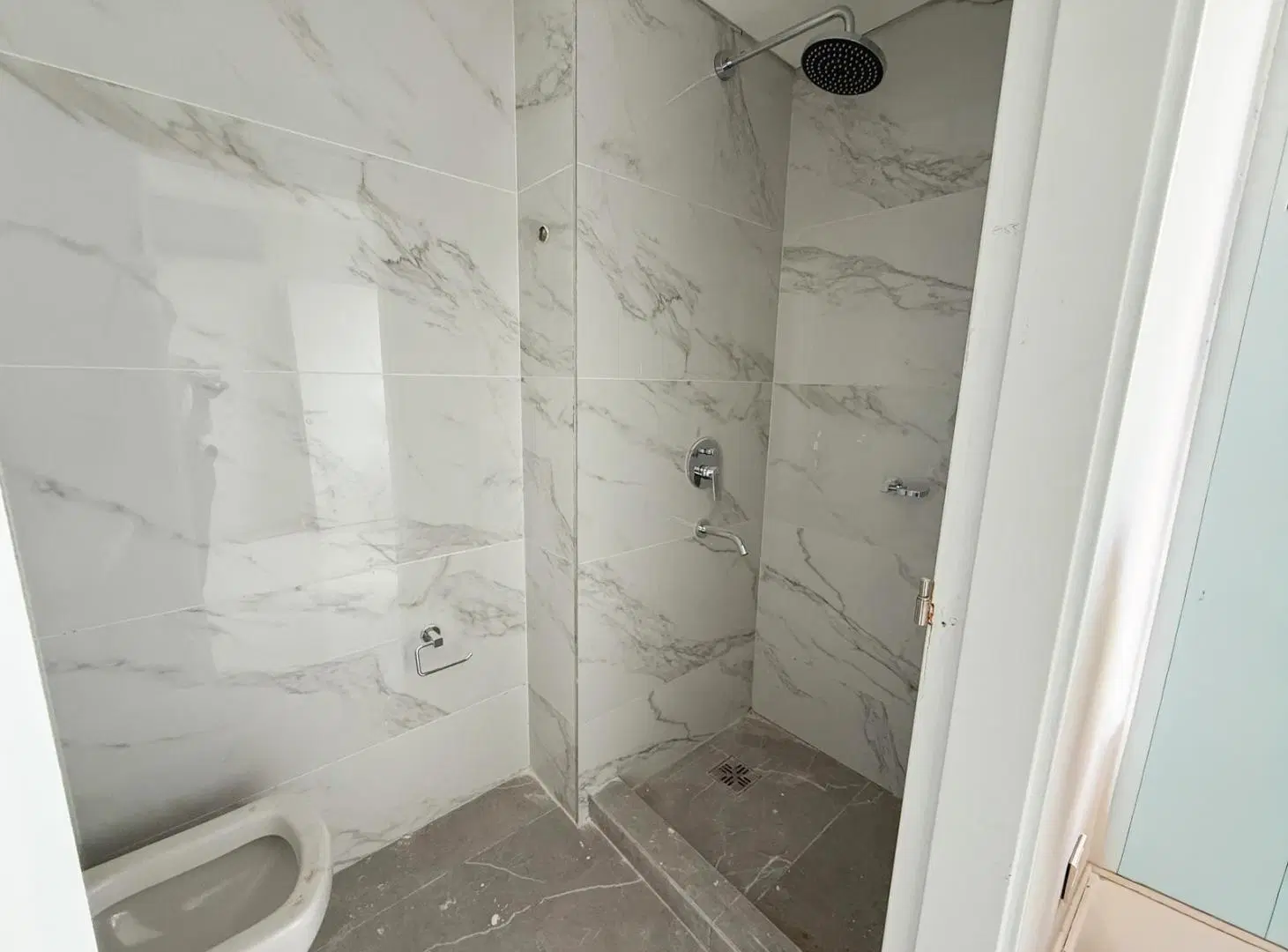 MONOAMBIENTE PREMIUM VENTA SEGURIDAD 24HS PUERTO NORTE ROSARIO 2