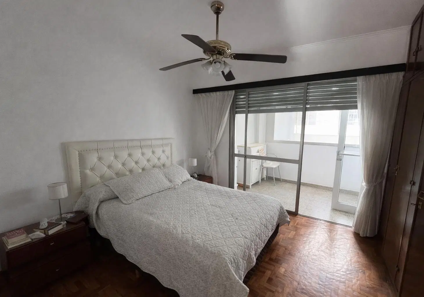 DEPARTAMENTO POR ESCALERA DE 2 DORMITORIOS VENTA BARRIO MARTIN ROSARIO 2