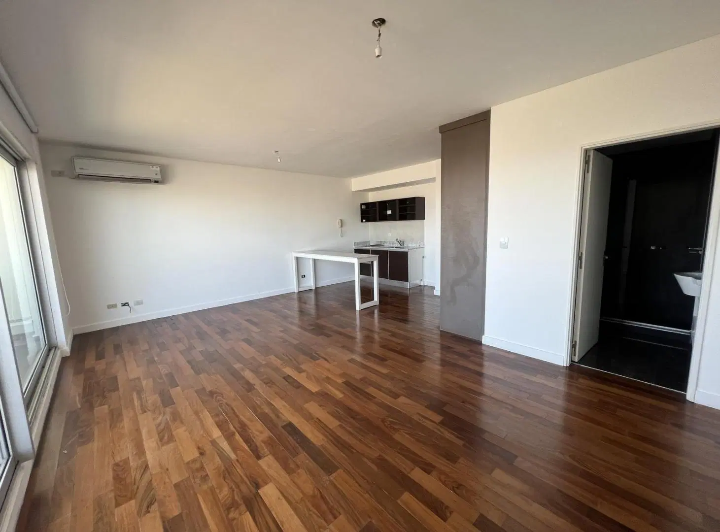 MONOAMBIENTE PREMIUM VENTA SEGURIDAD 24HS PUERTO NORTE ROSARIO 3