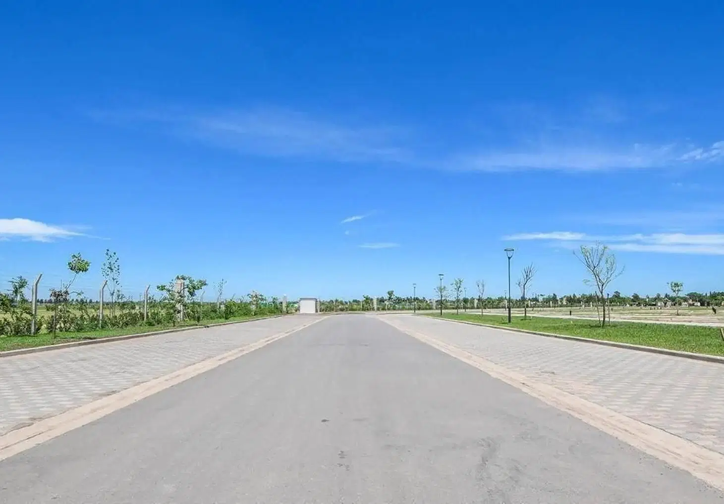 LOTE DE 800M2 VENTA CLUB HOUSE Y PISCINAS BARRIO CERRADO FUNES ROSARIO 2