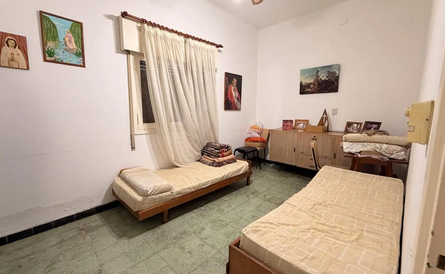 CASA DE DOS DORMITORIOS VENTA OPORTUNIDAD INVERSION ARROYITO ROSARIO 2